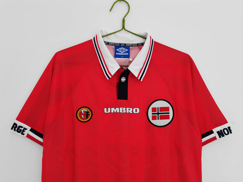 Noruega 1998/99 (Home Kit)