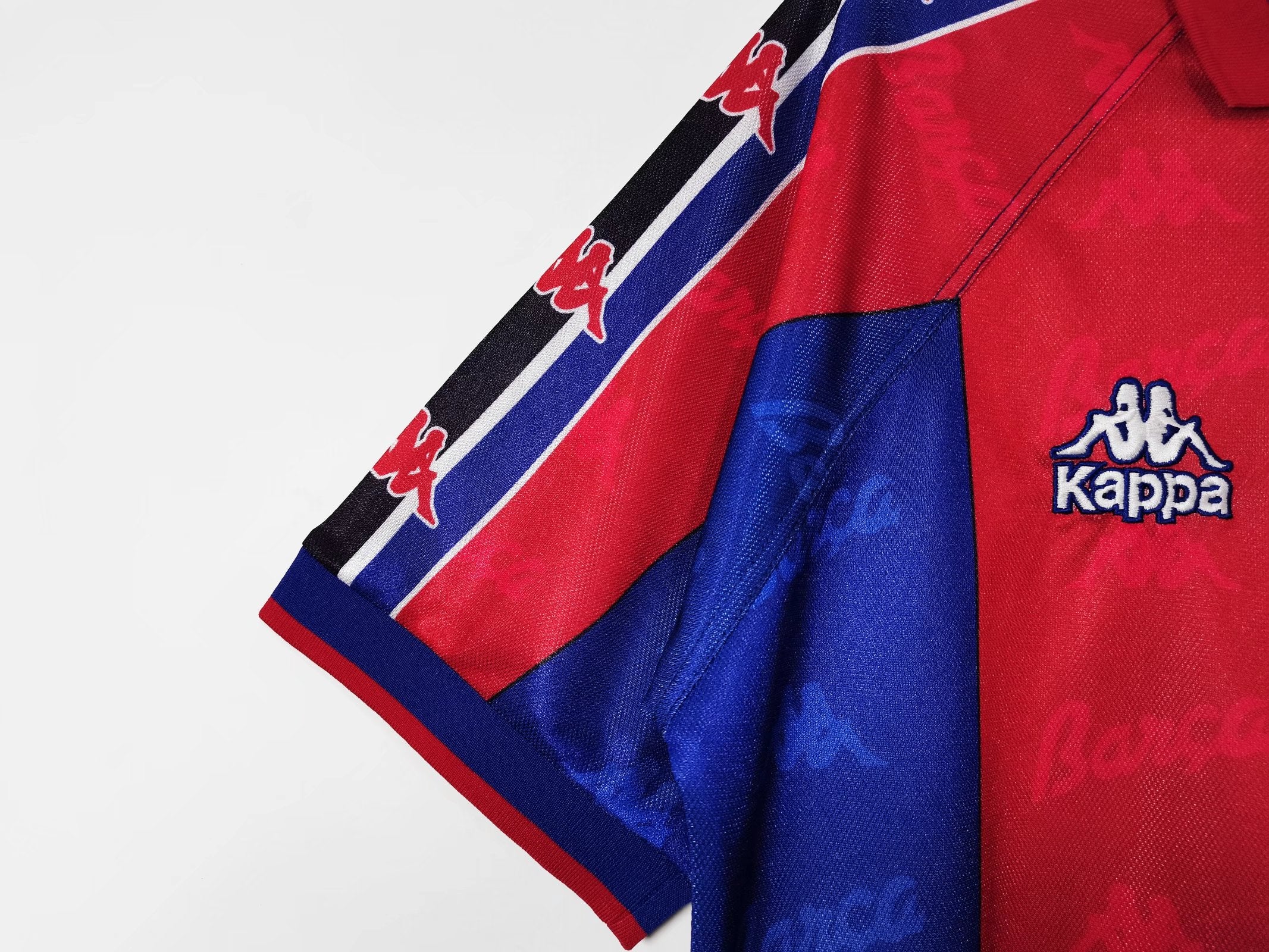 Barcelona 1995/97 (Home Kit)