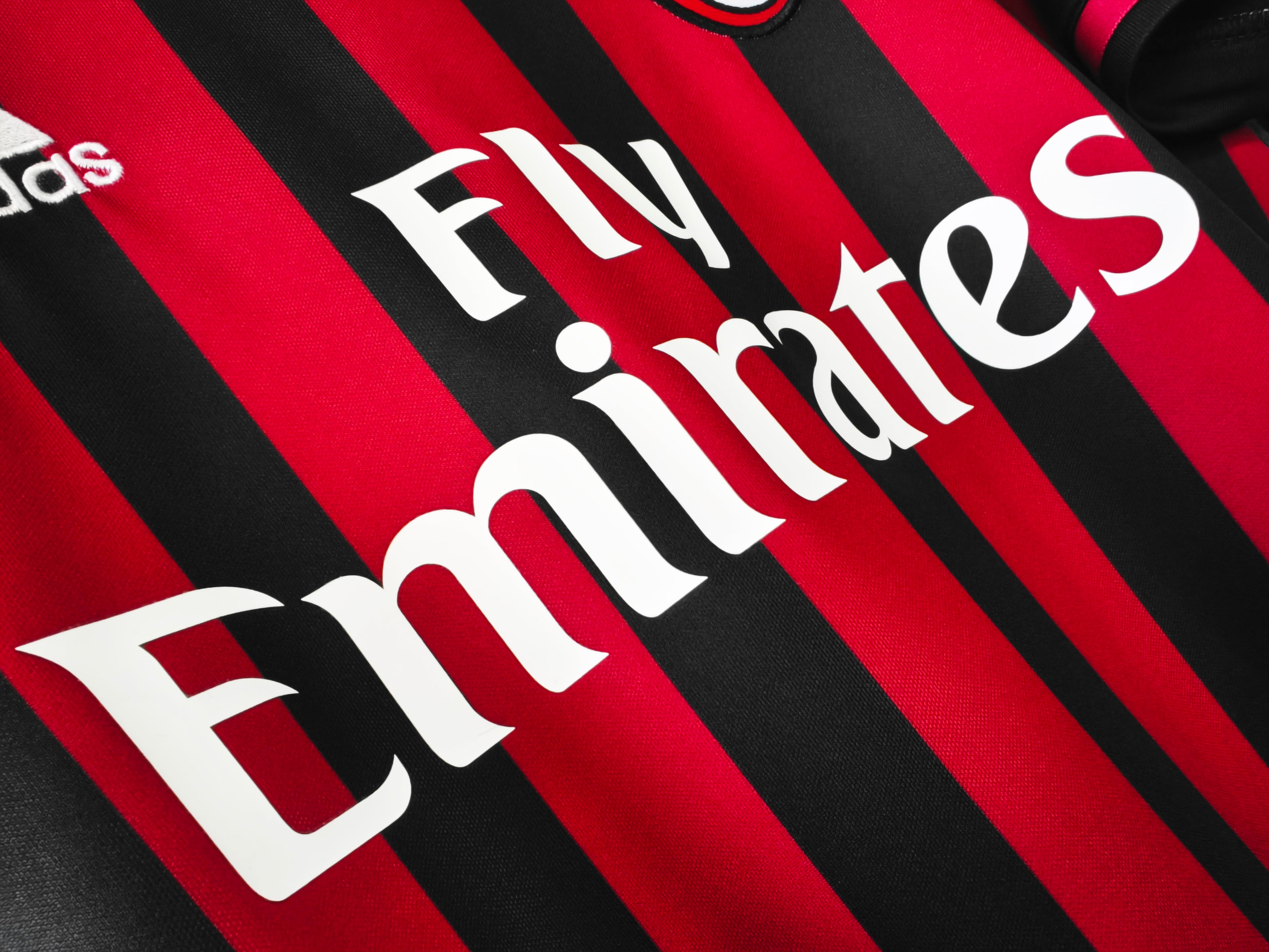 AC Milan 2016/17 (Home Kit)