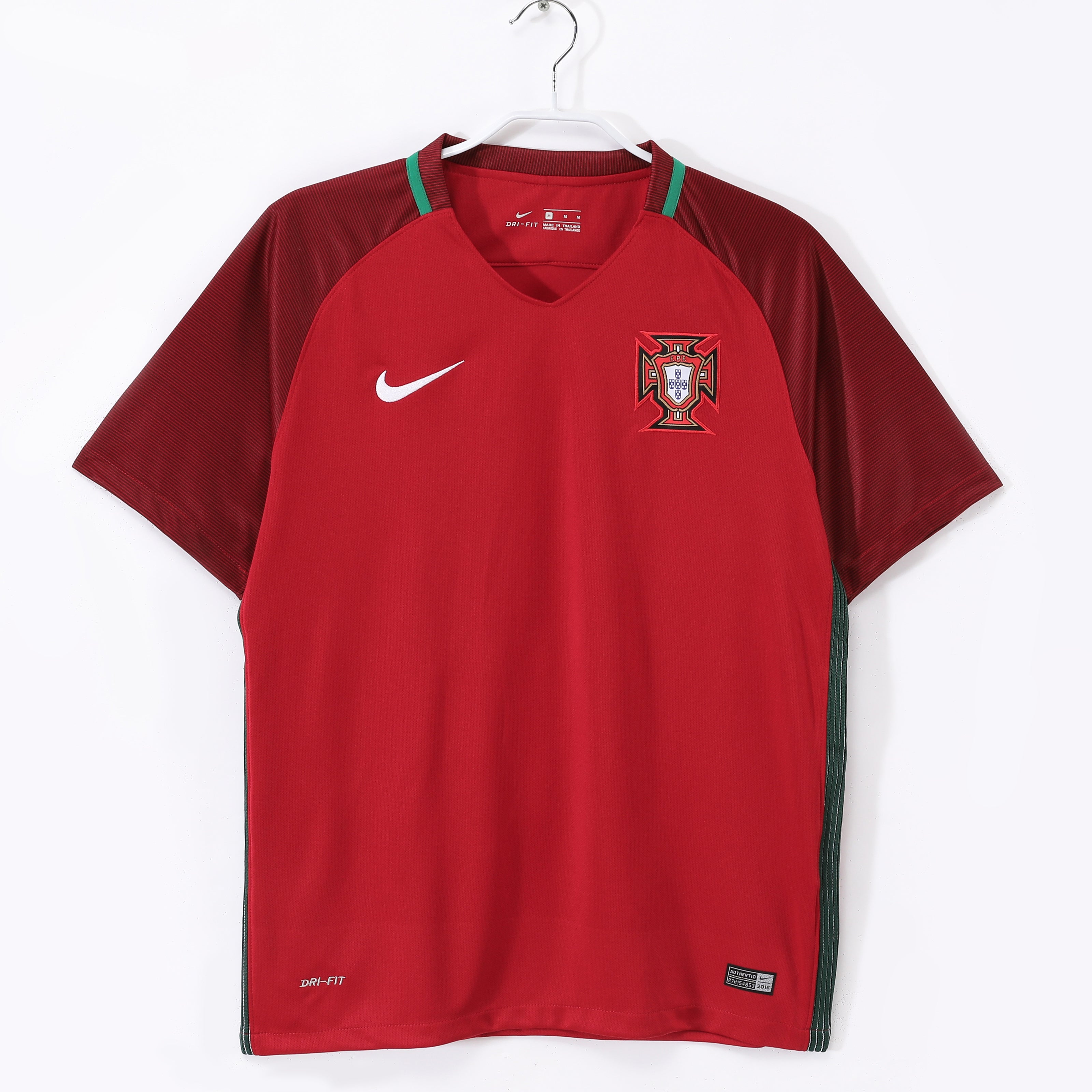 Portugal 2016 (Home Kit)