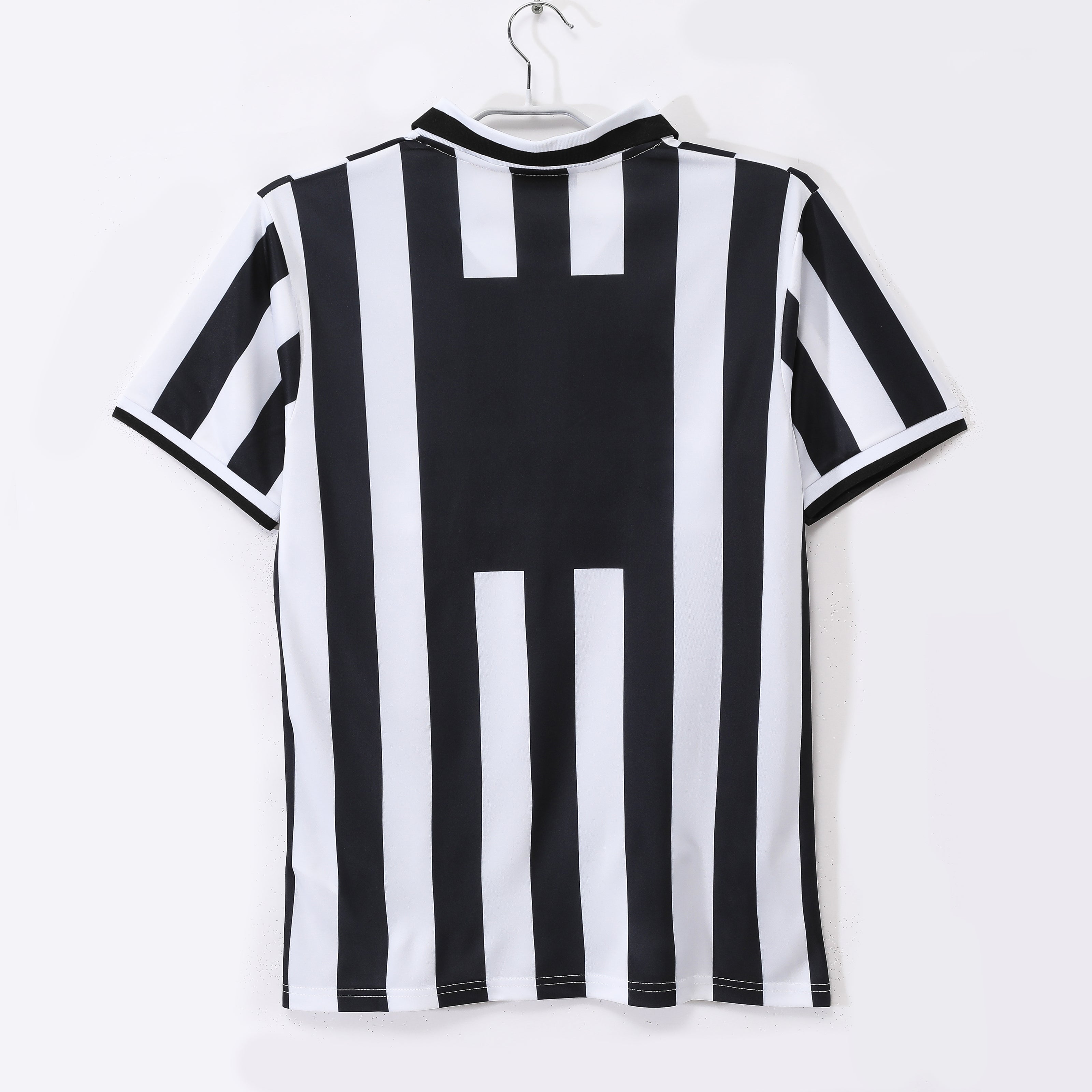 Juventus 1996/97 (Home Kit)