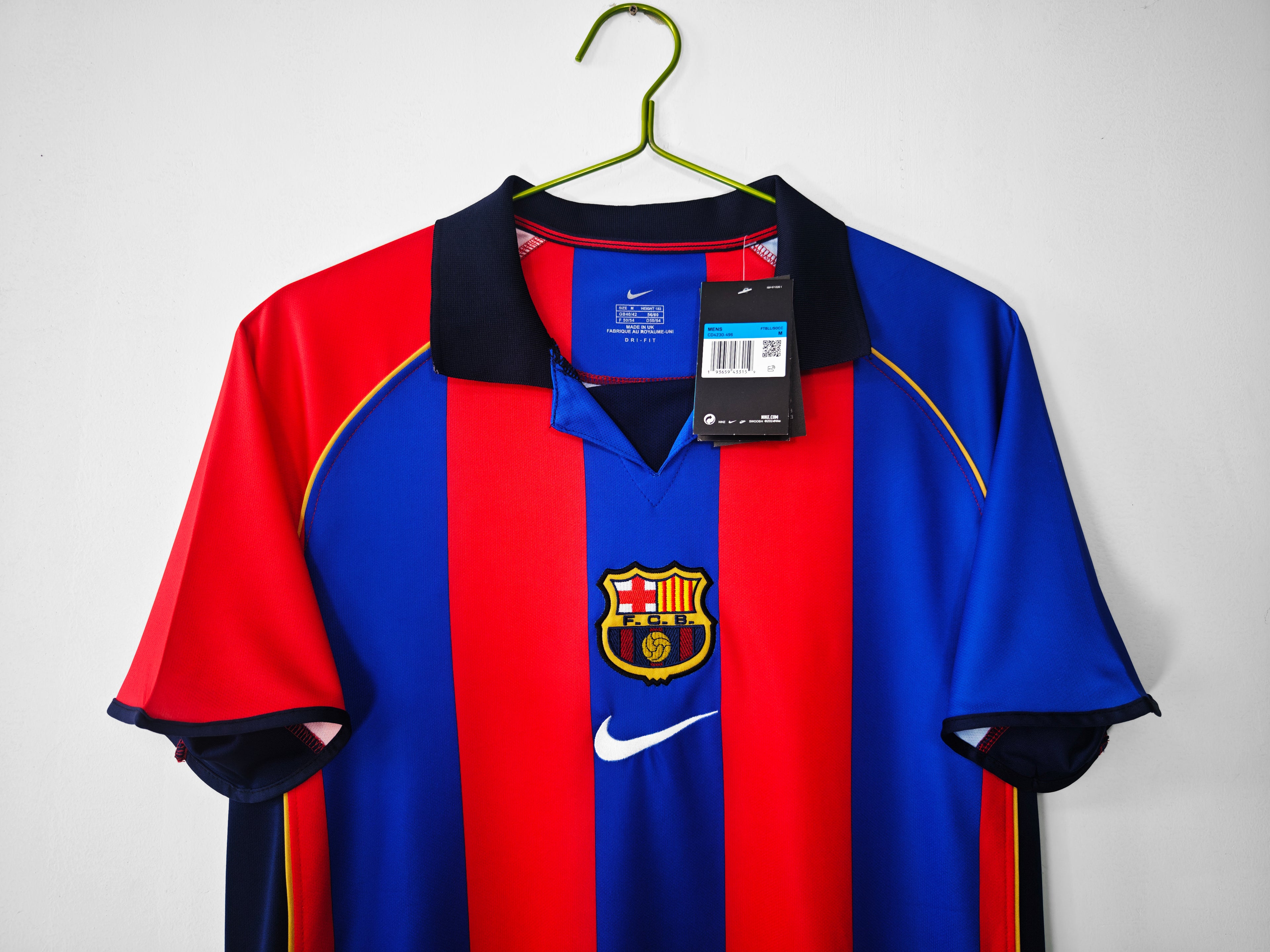 Barcelona 2001/02 (Home Kit)