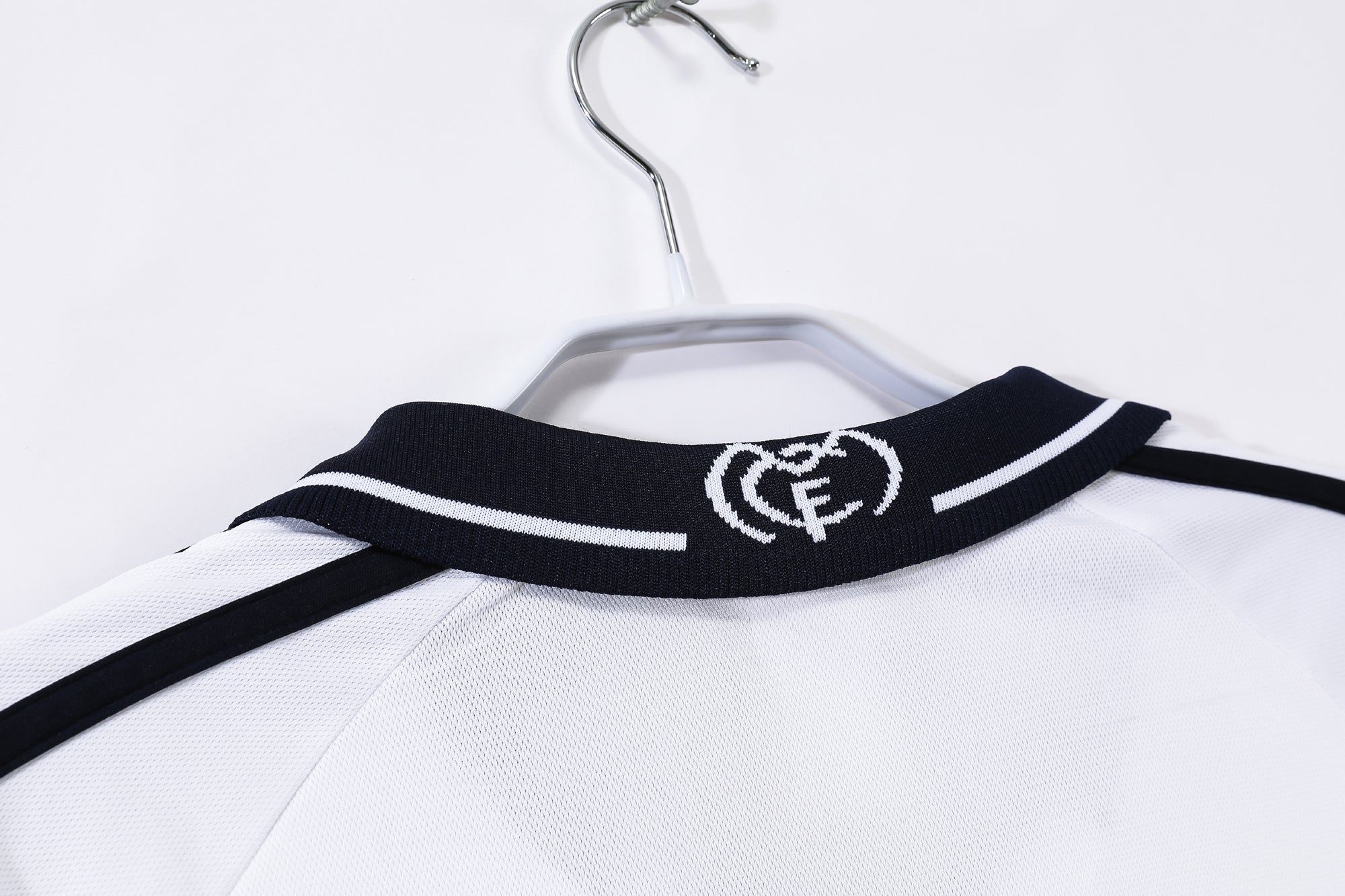 Real Madrid 2000/01 (Home Kit)