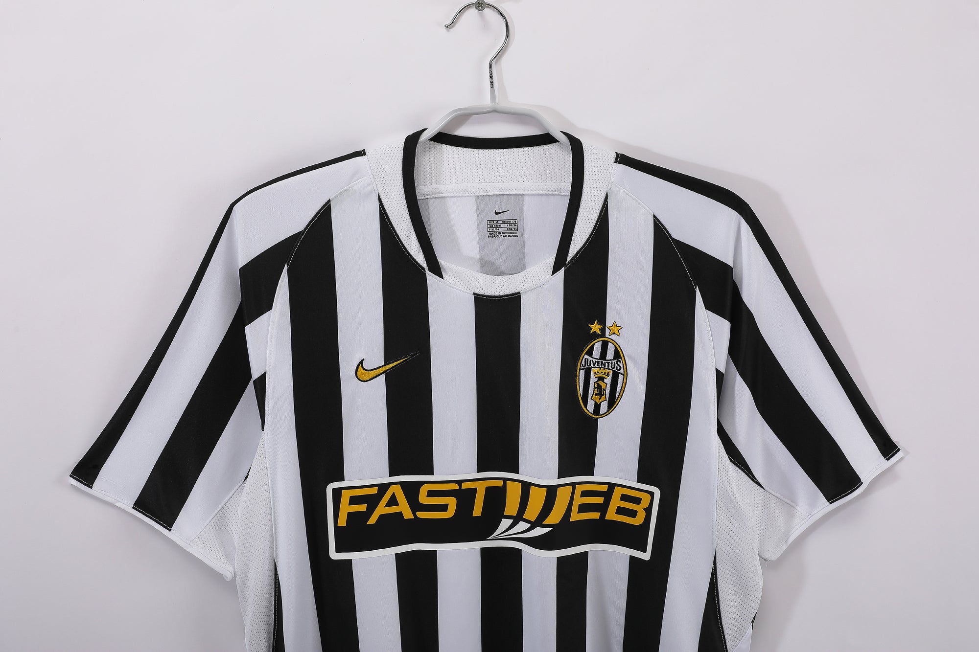 Juventus 2003/04 (Home Kit)
