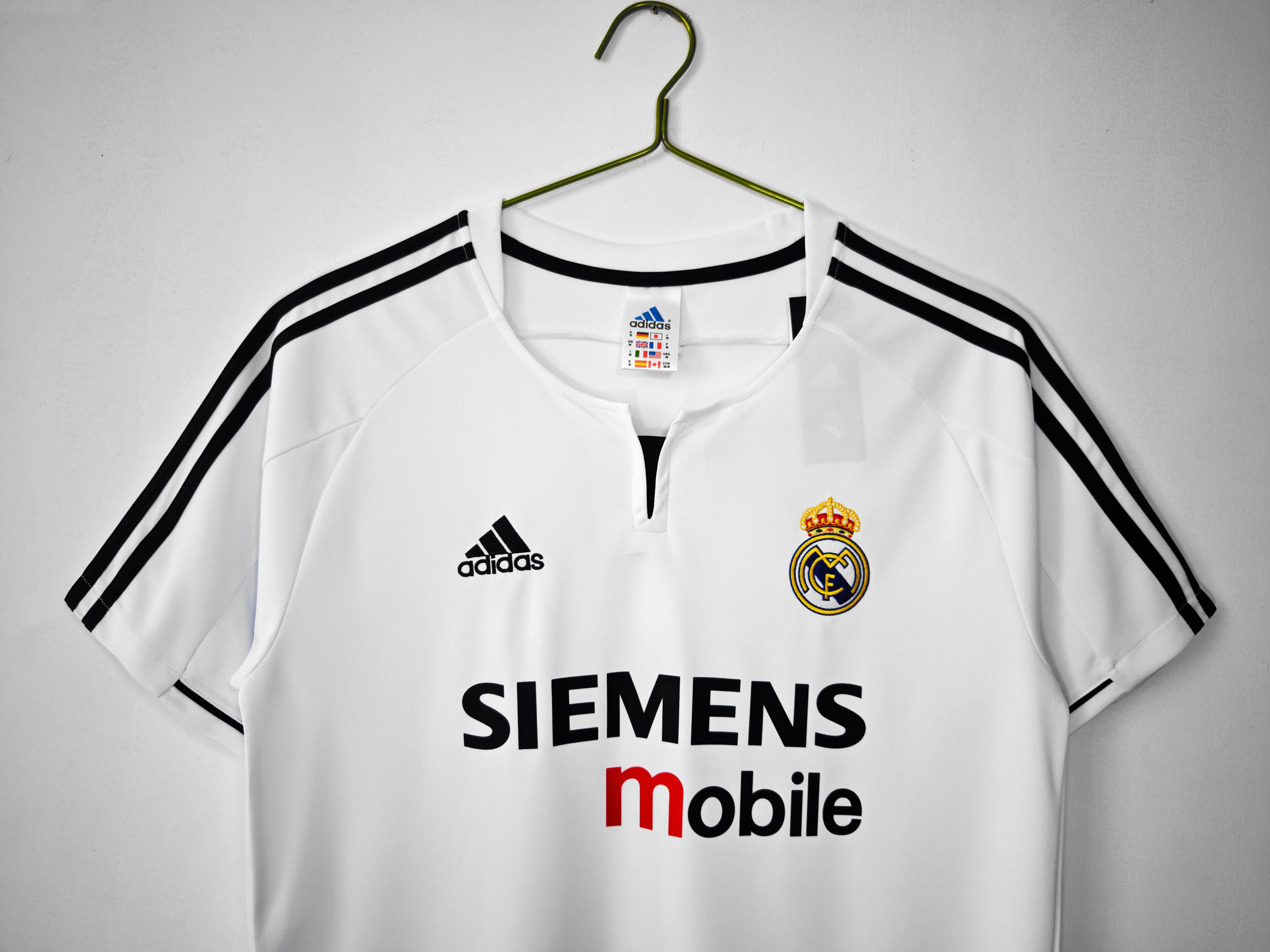 Real Madrid 2003/04 (Home Kit)