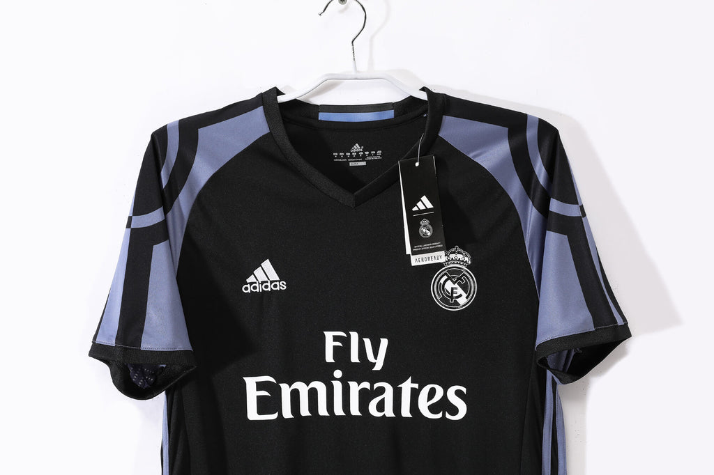 Real Madrid 2016/17 (Third Kit)