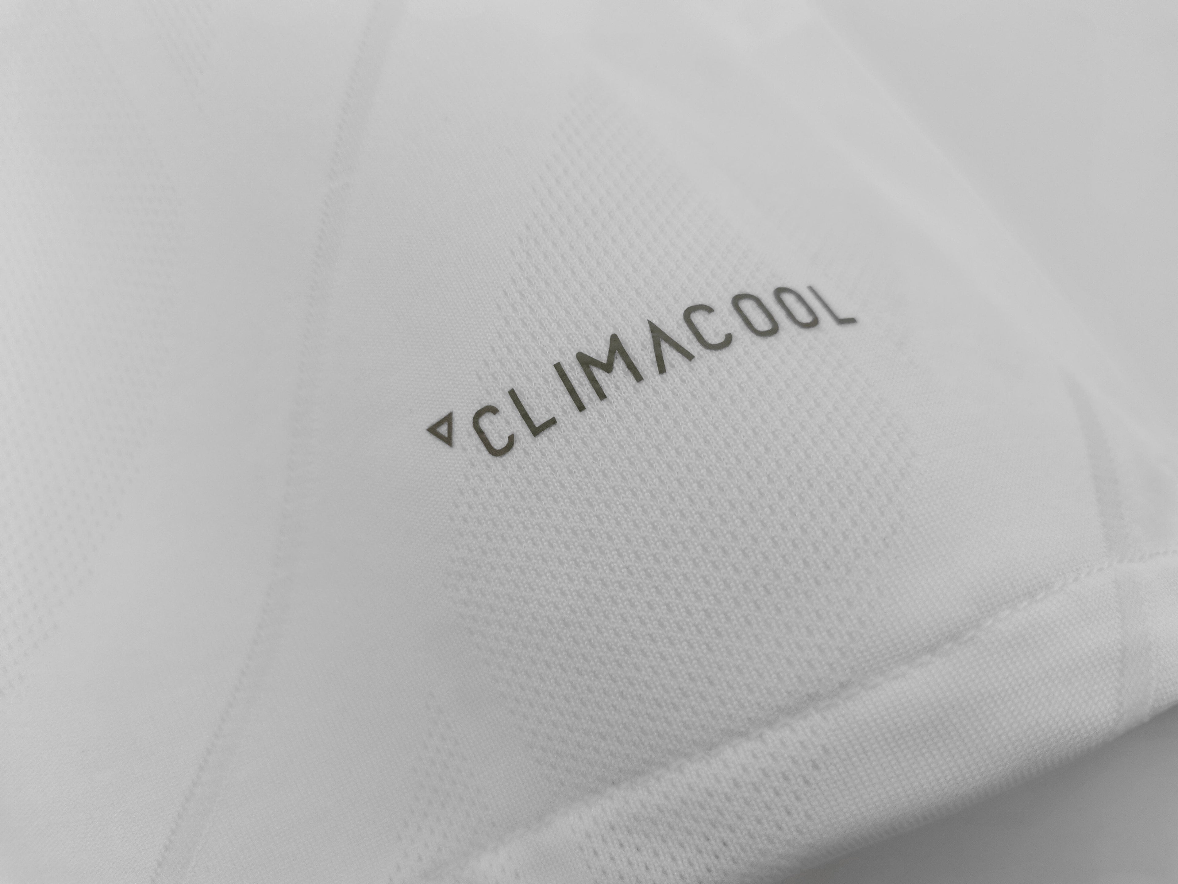 Real Madrid 2017/18 (Home Kit – Long Sleeve)