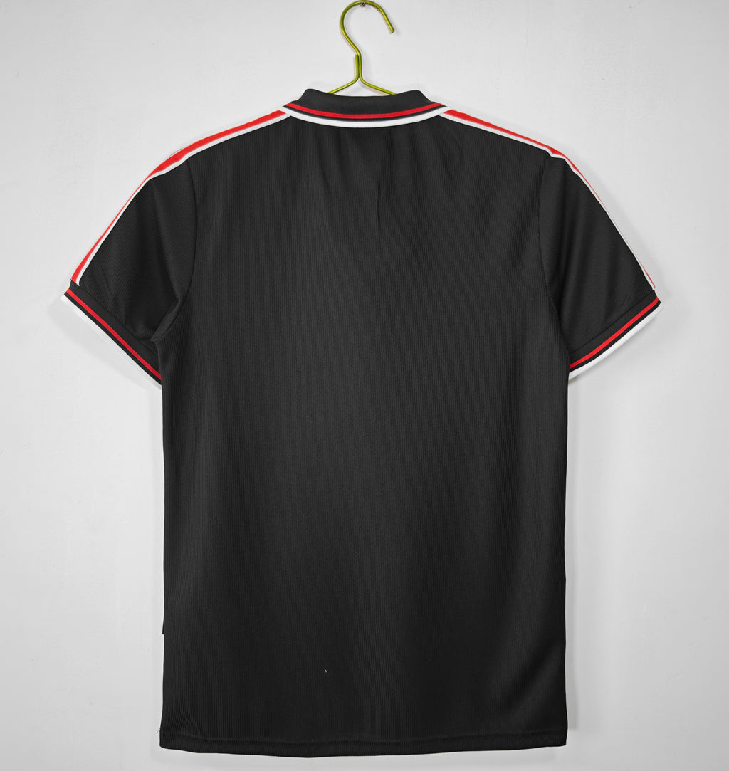 Manchester United 1998/99 (Third Kit)