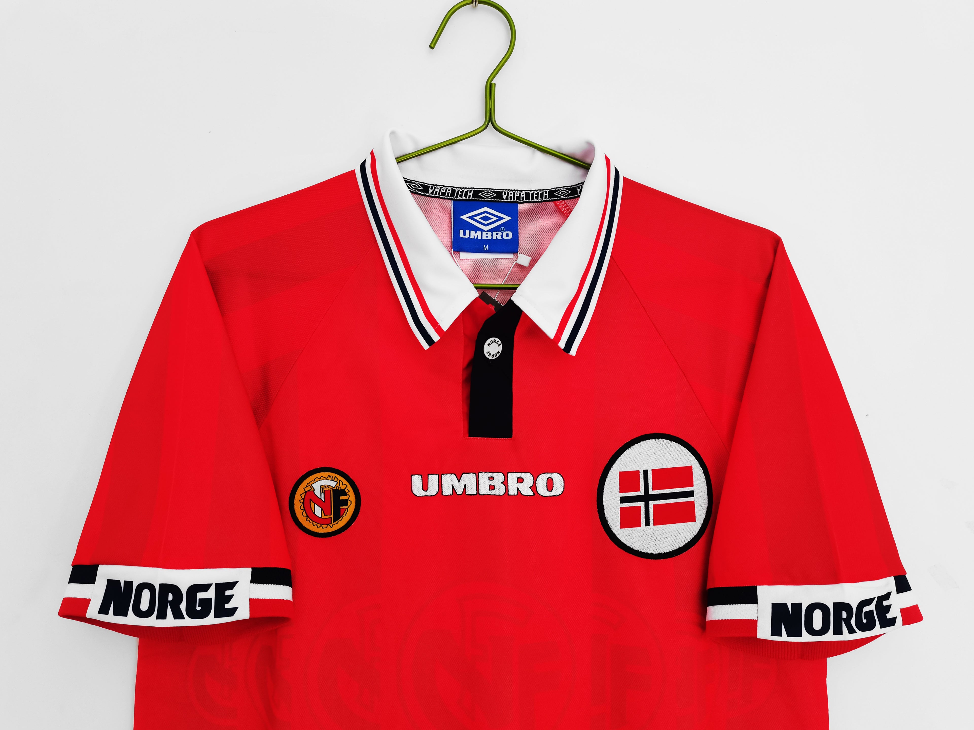 Noruega 1998/99 (Home Kit)