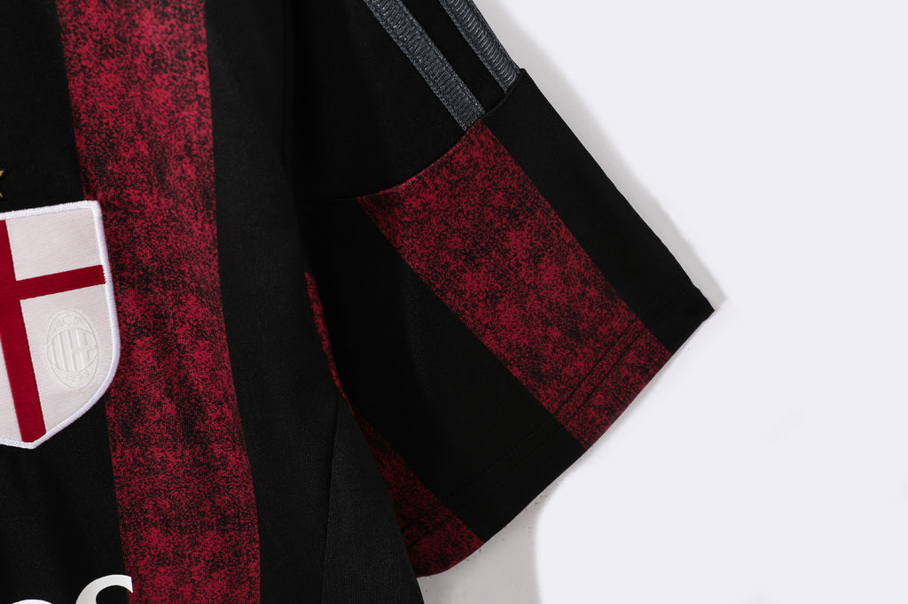 Milan 2015/16 (Home Kit)