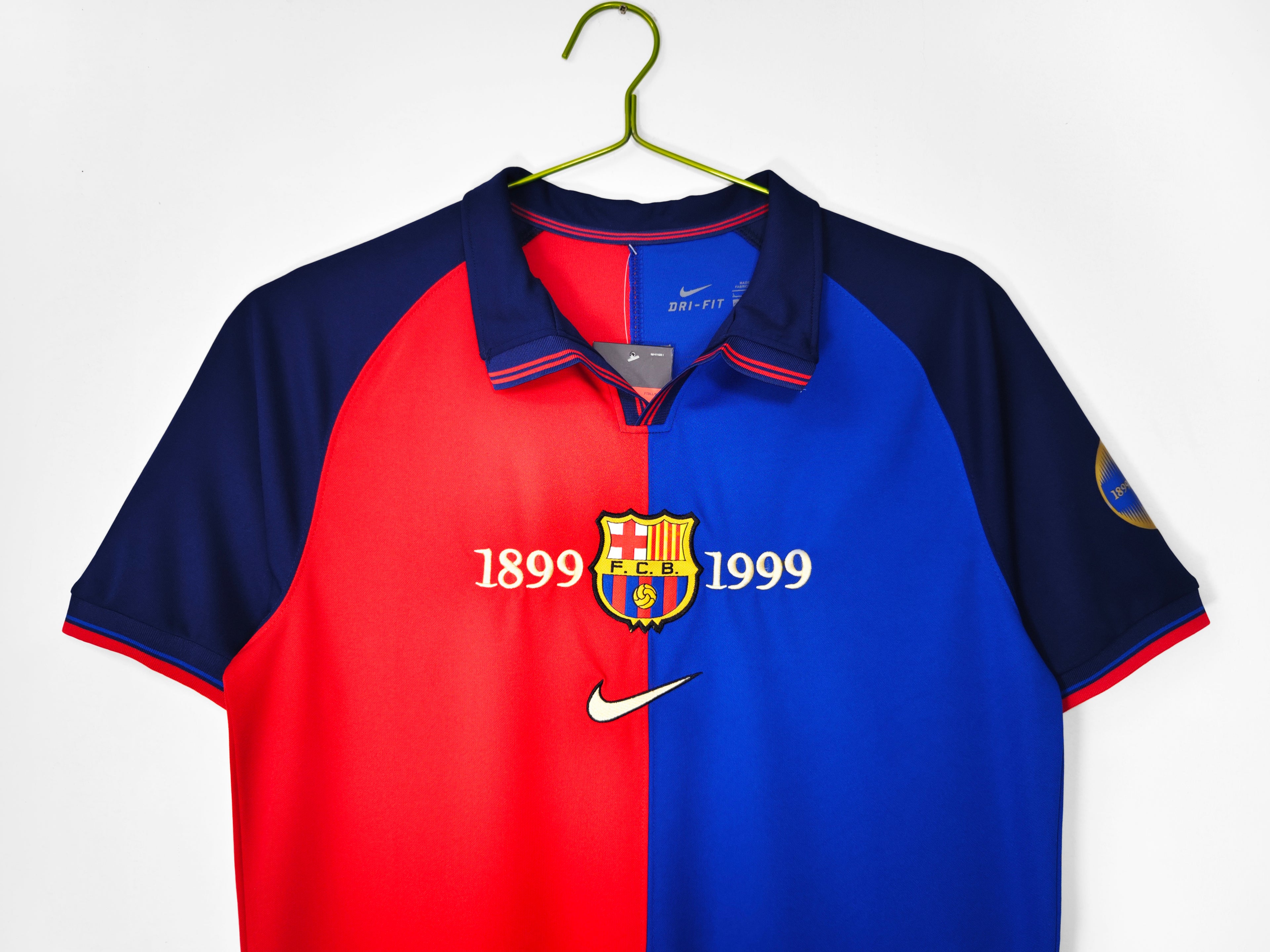 Barcelona 1999/00 (Centenary Commemorative Edition)