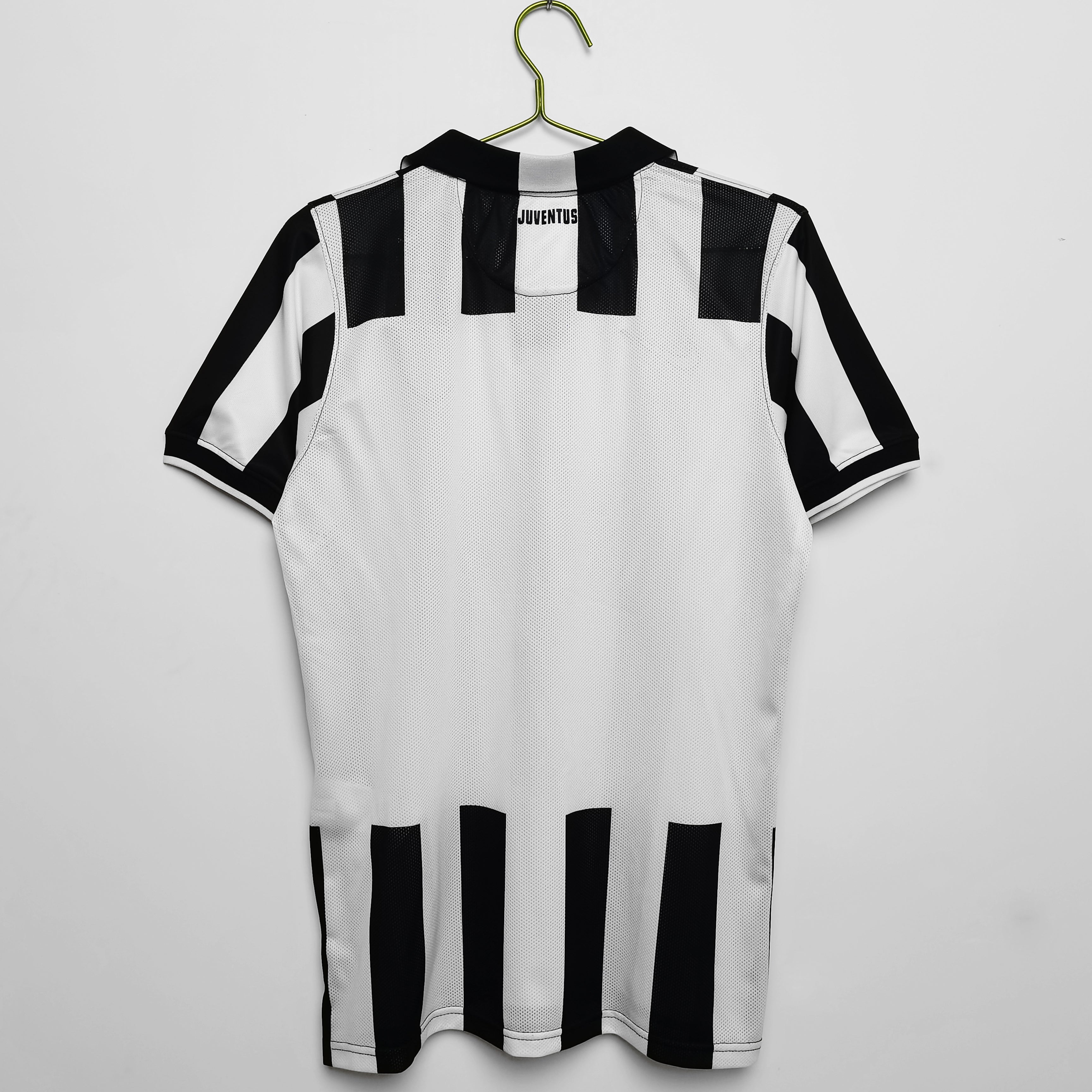 Juventus 2014/15 (Home Kit)