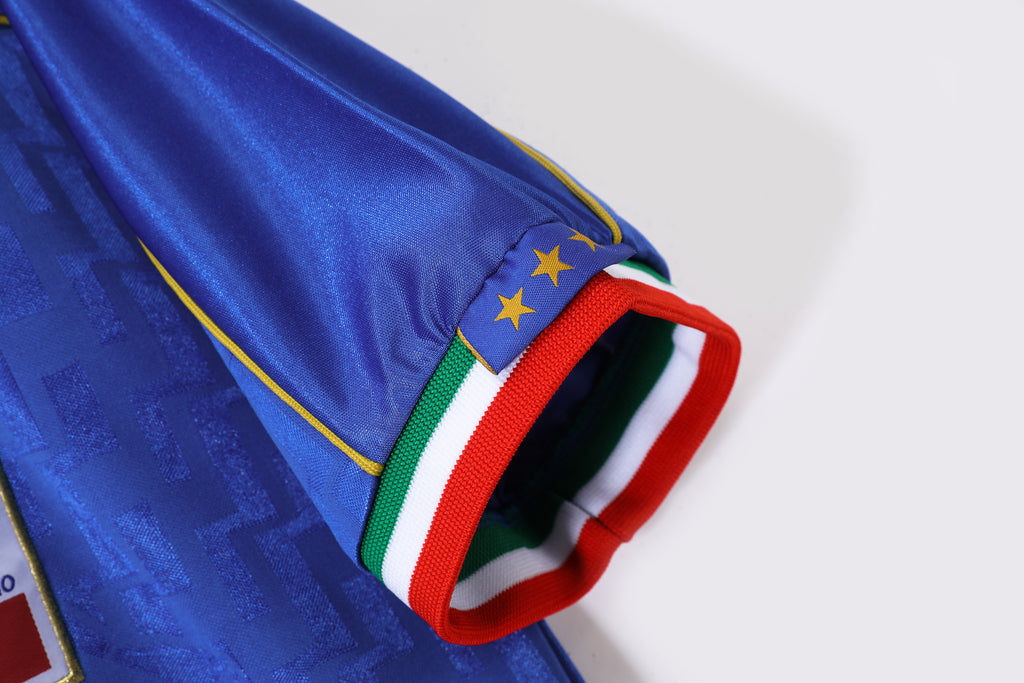 Italia 1995 (Home Kit)