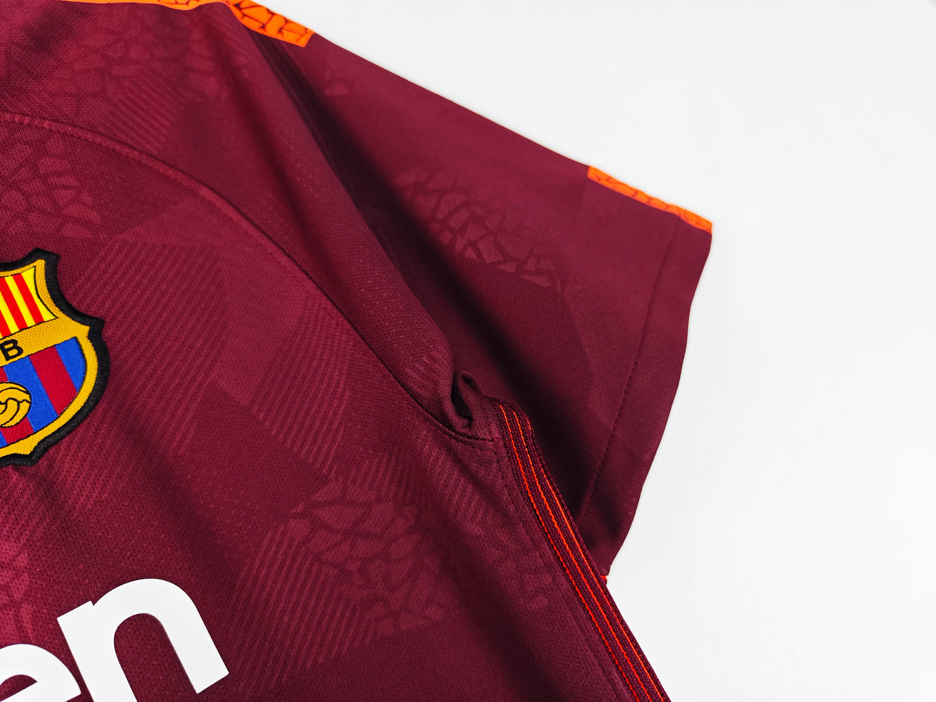 Barcelona 2017/18 (Third Kit)
