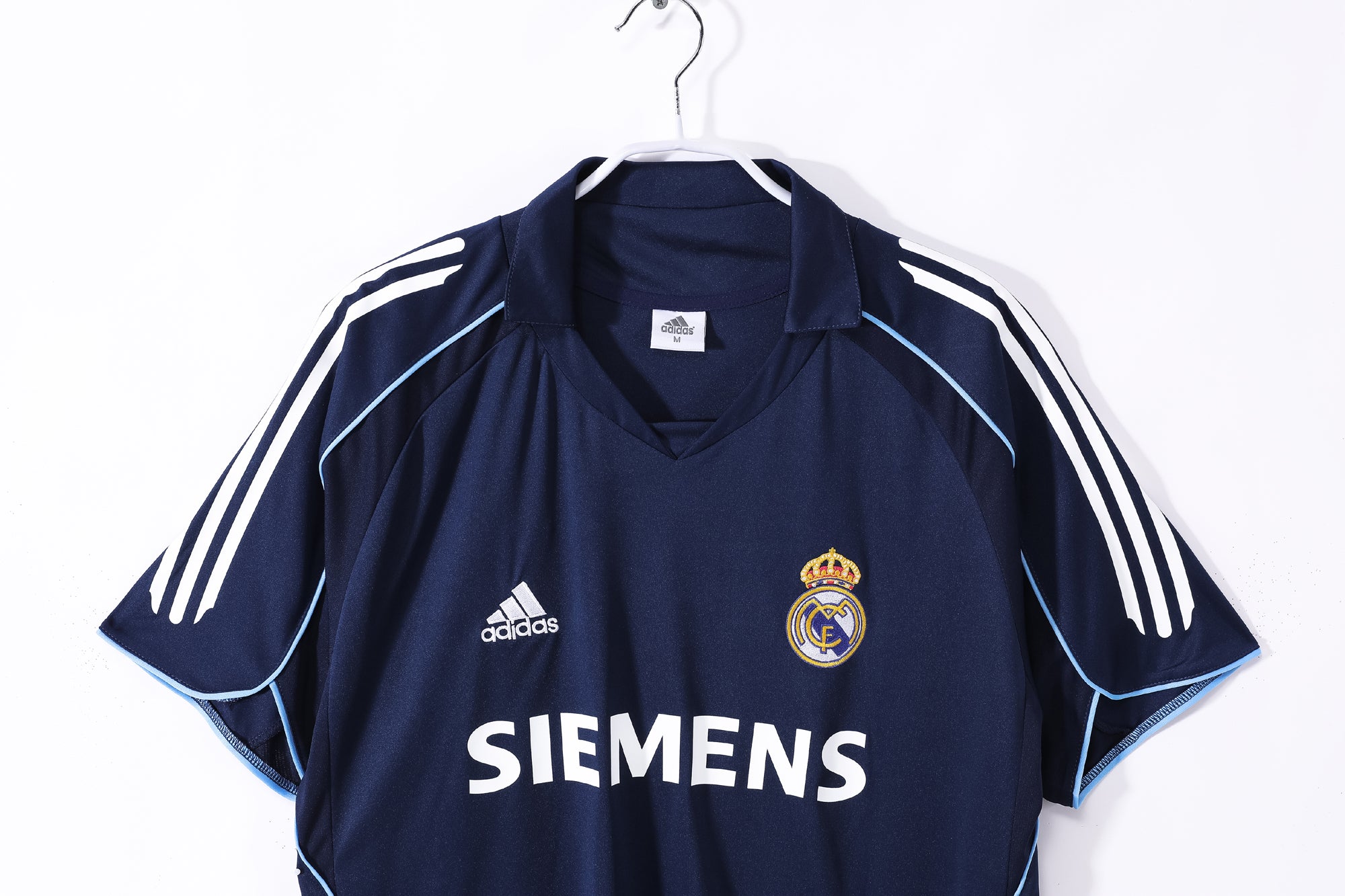 Real Madrid 2005/06 (Away Kit)