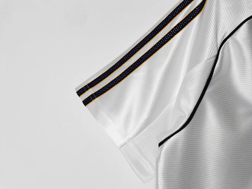 Real Madrid 1998/00 (Home Kit)