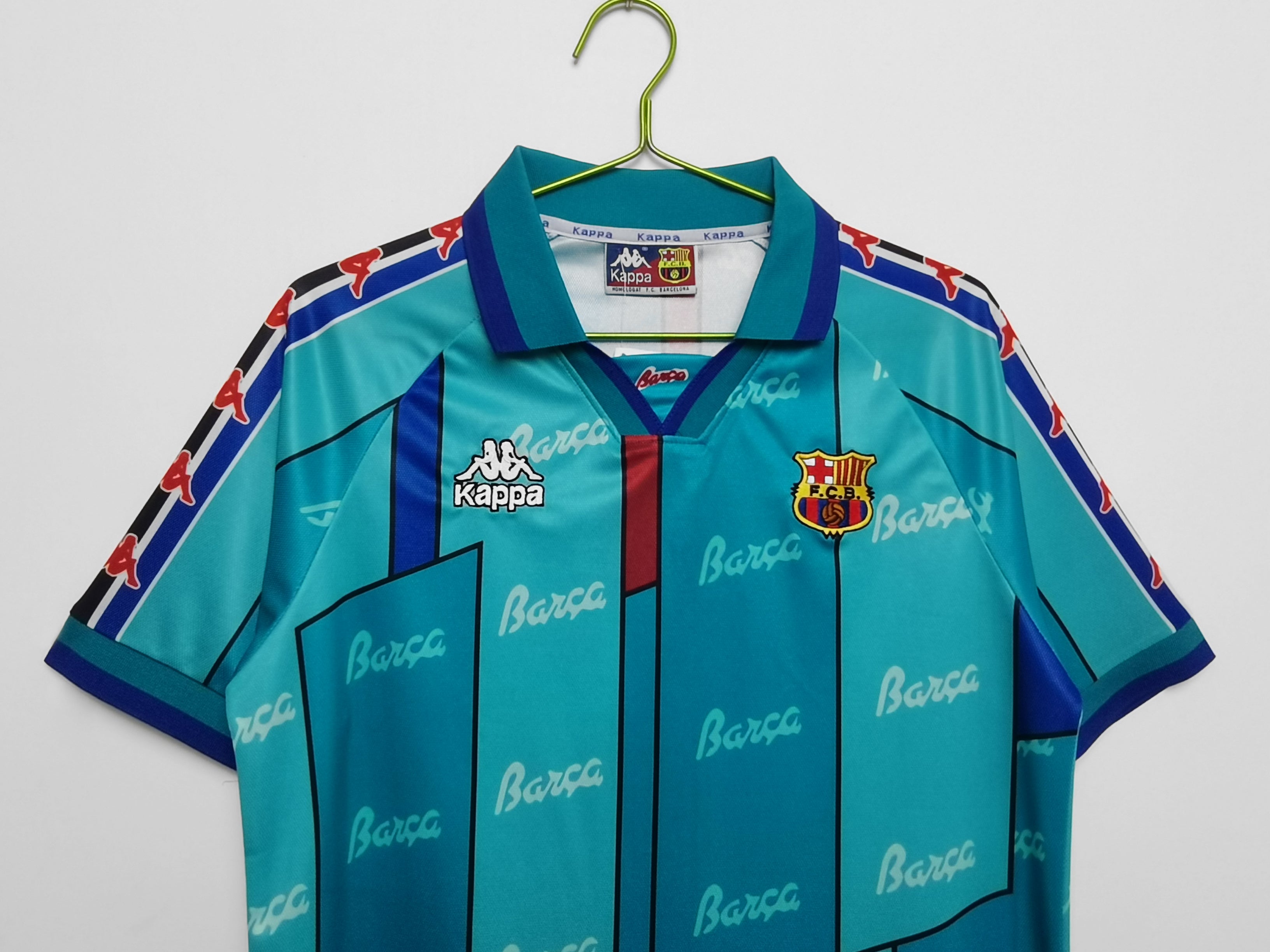 Barcelona 1995/97 (Away Kit)