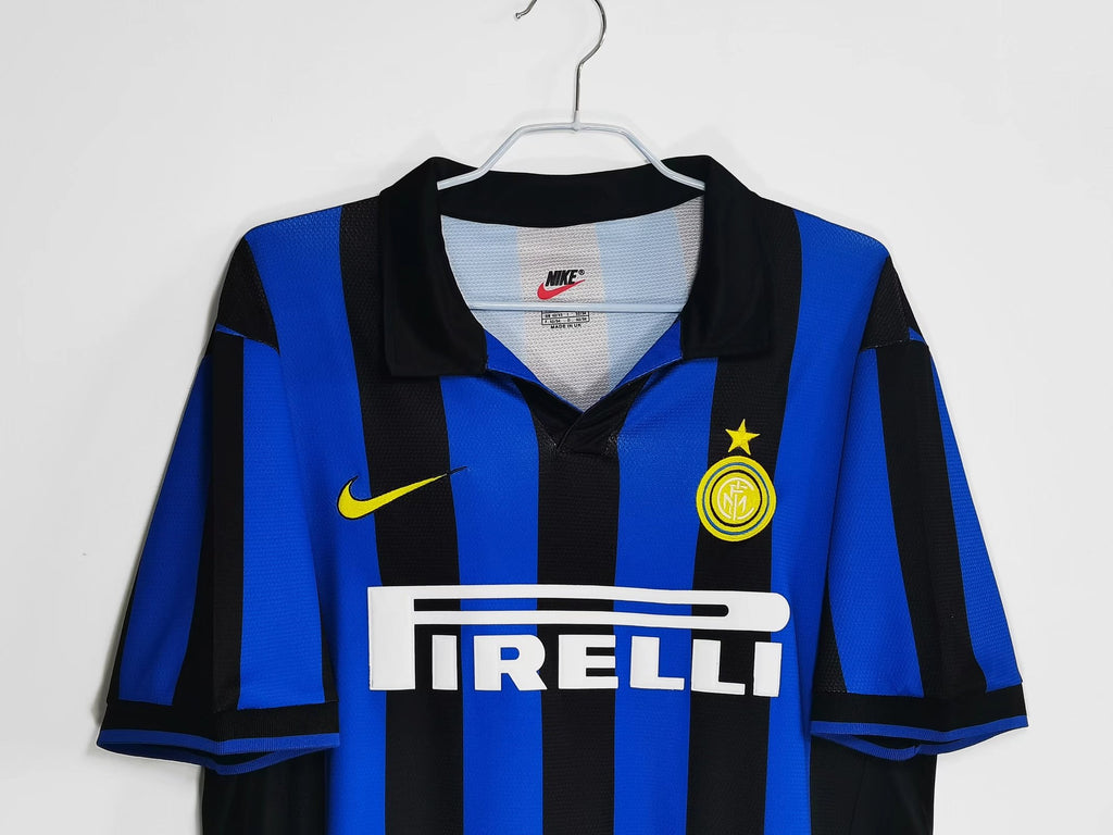 Inter de Milán 1998/99 (Home Kit)