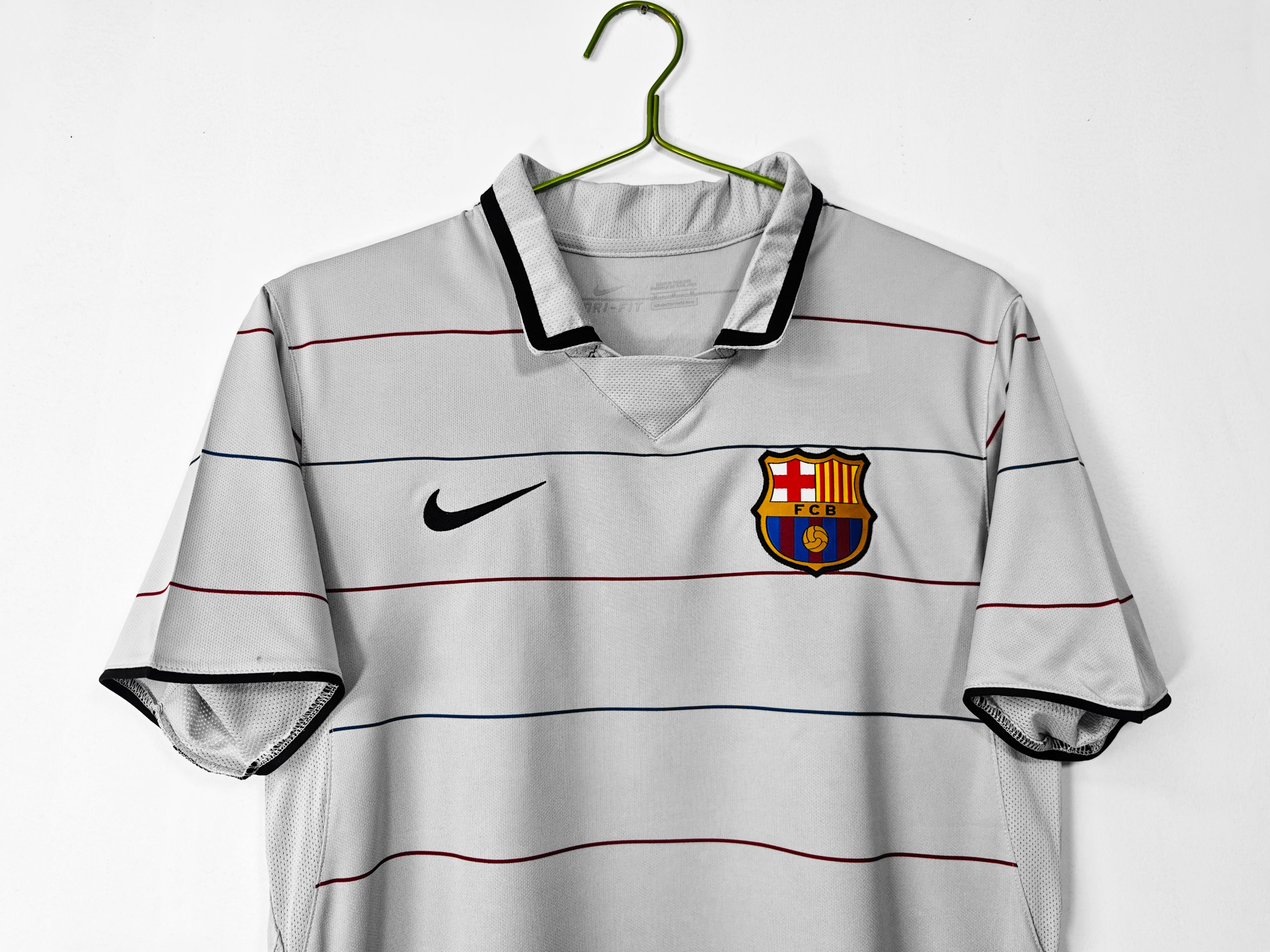 Barcelona 2003/04 (Third Kit)