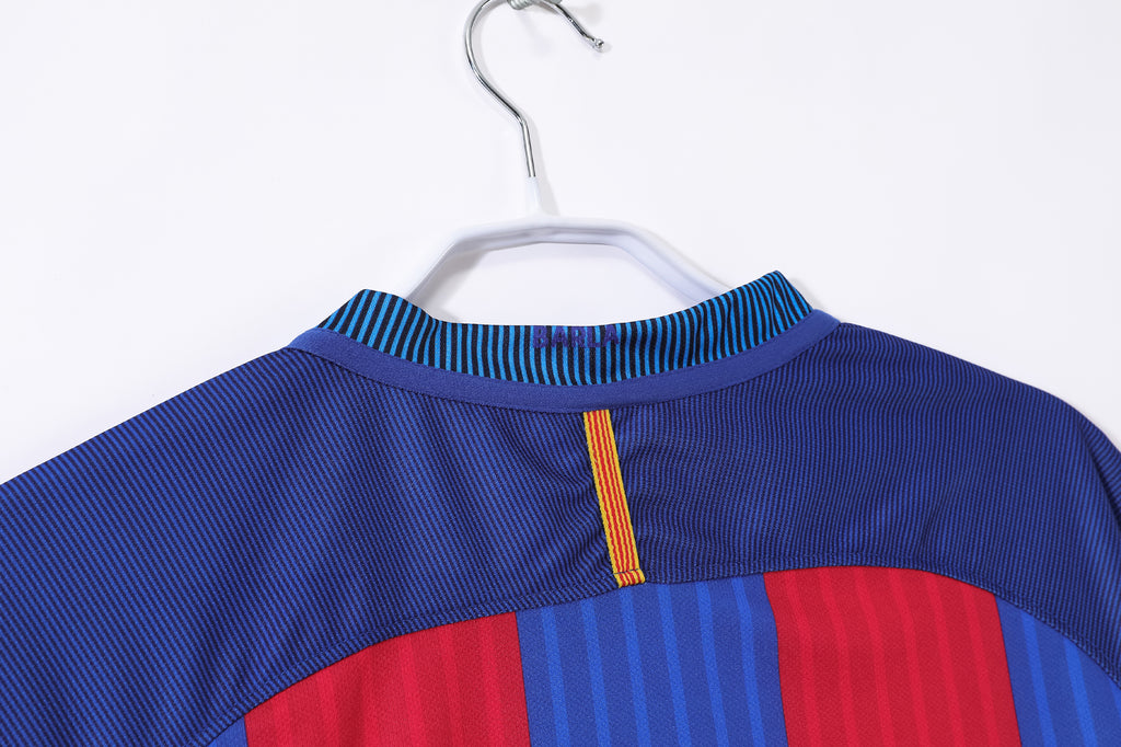 Barcelona 2016/17 (Home Kit)