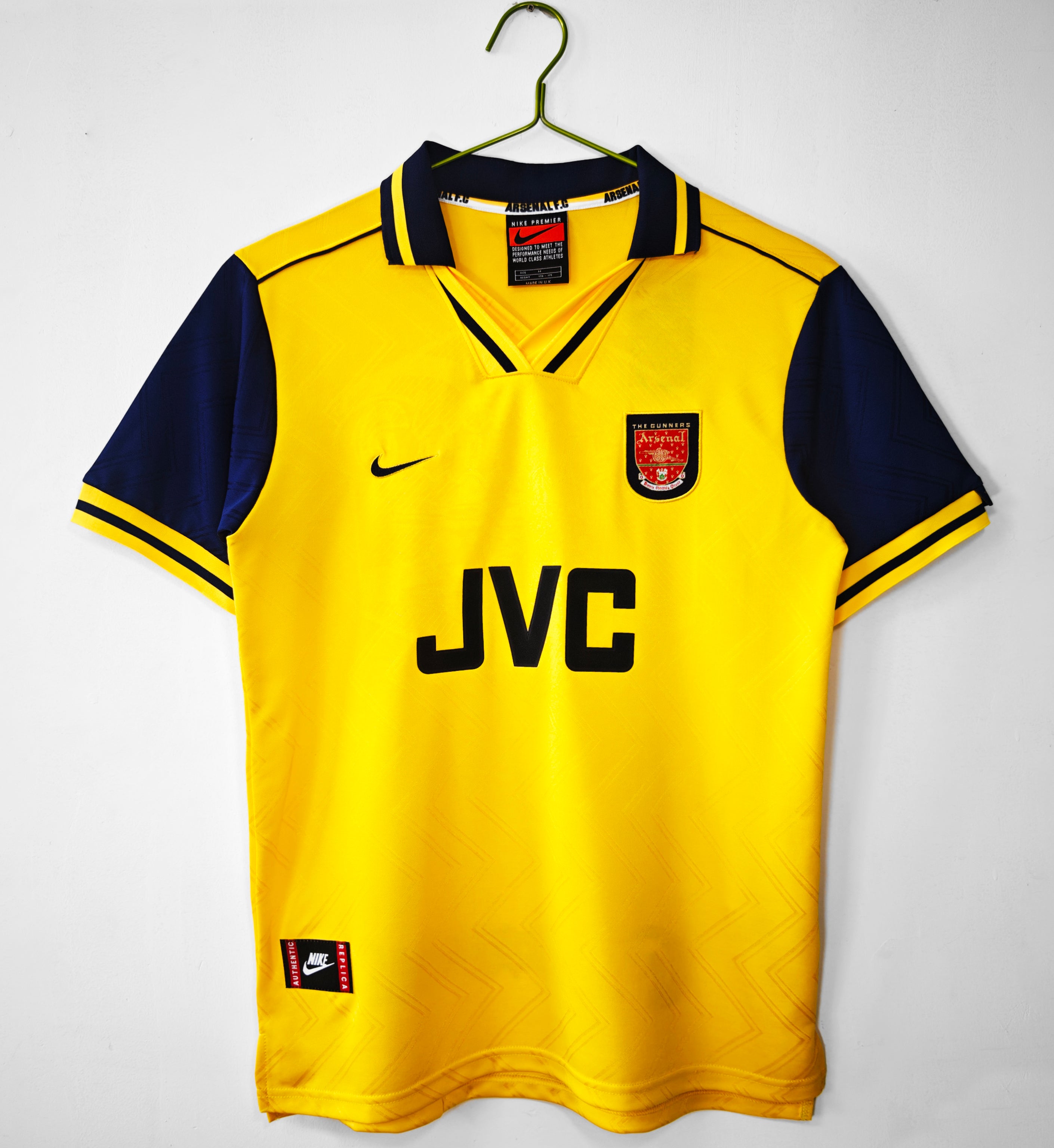 Arsenal 1996/97 (Away Kit)