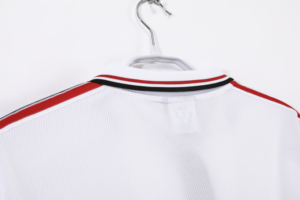 Manchester United 1998/99 (Away Kit)