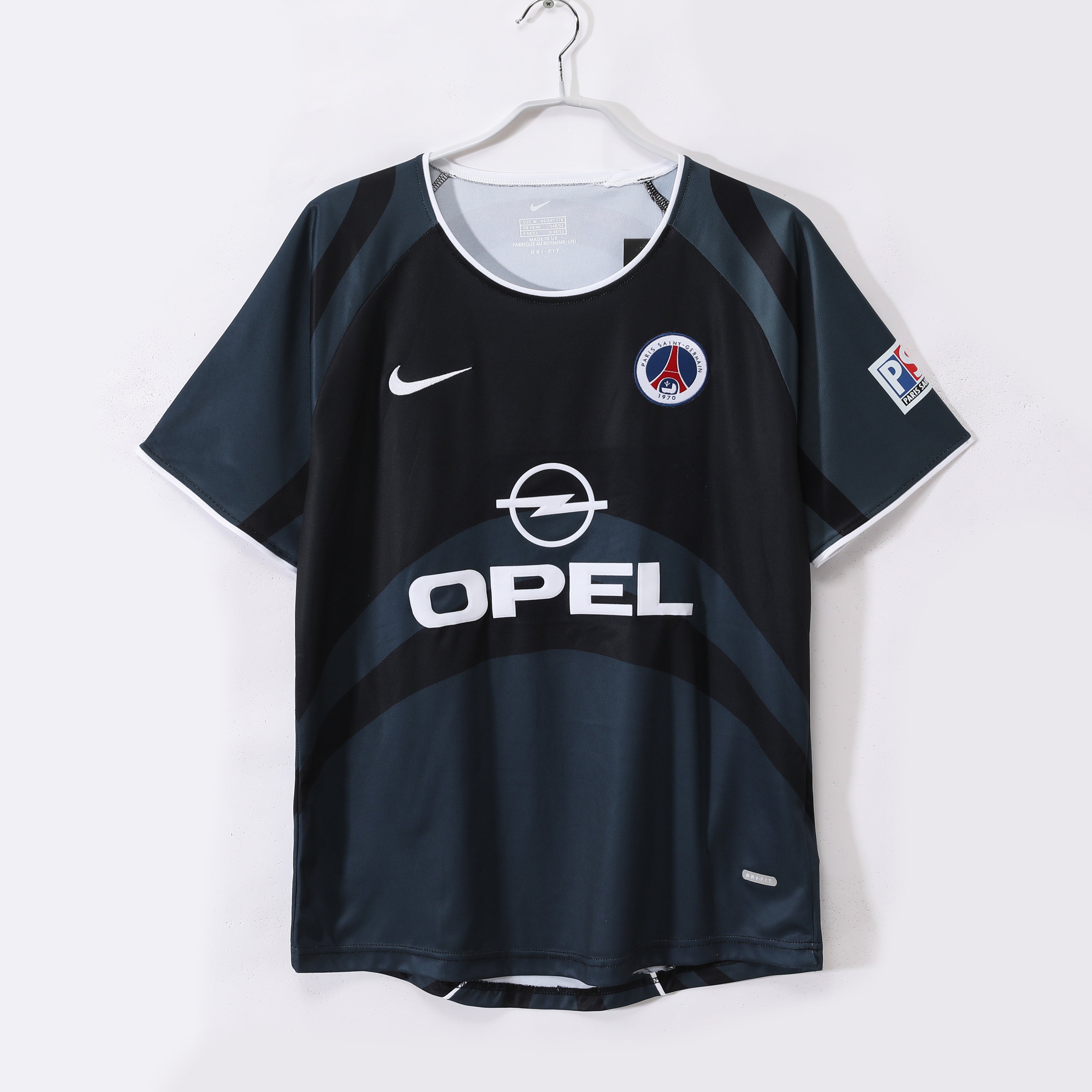 PSG 2001/02 (Third Kit)