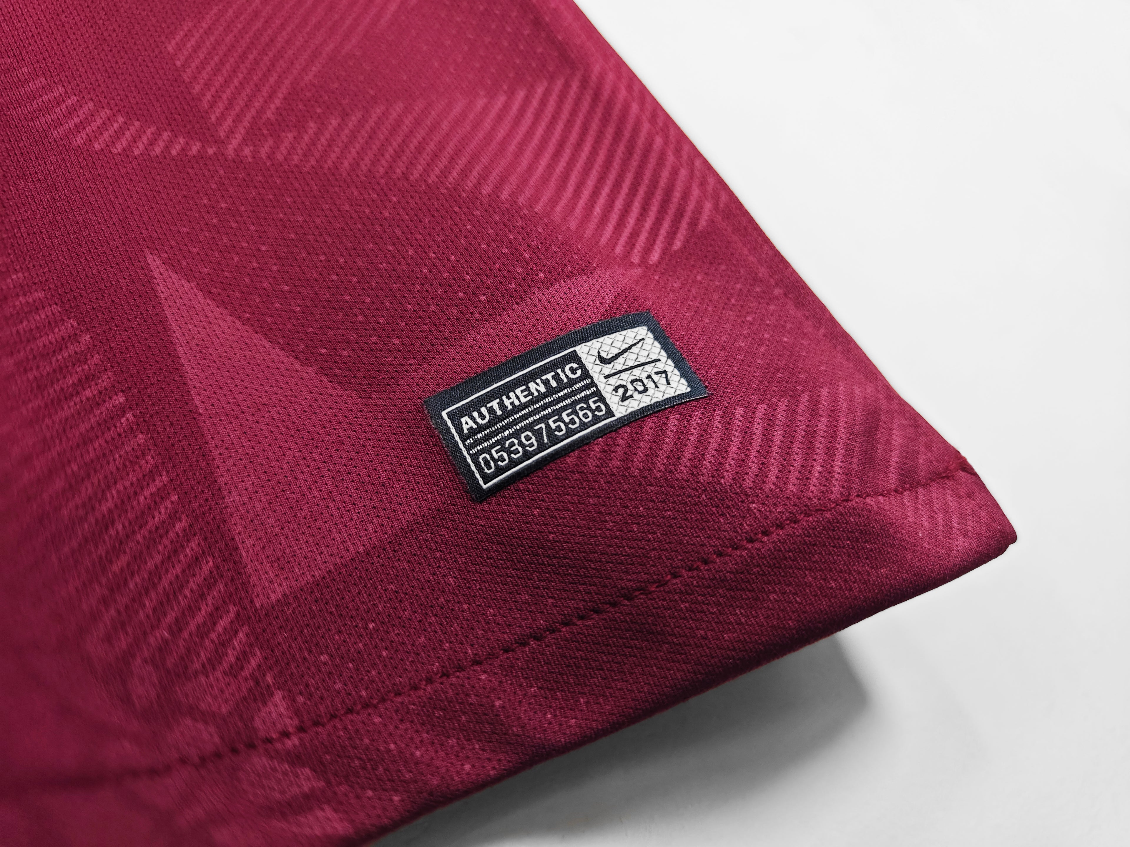 Barcelona 2017/18 (Third Kit)