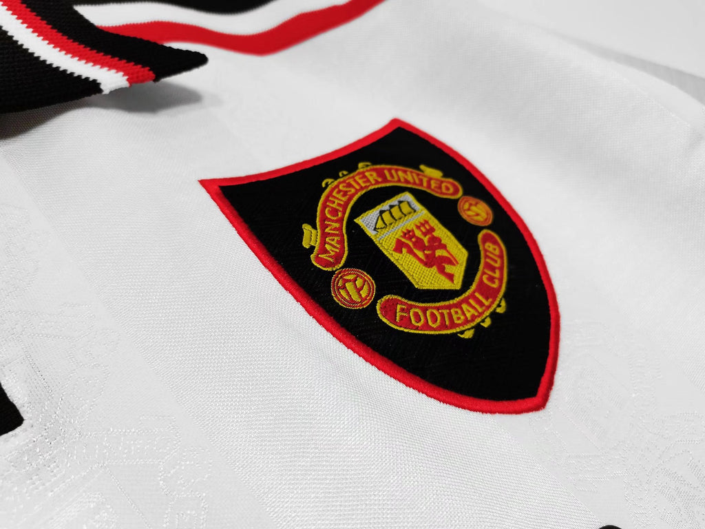 Manchester United 1998/99 (Away Kit)
