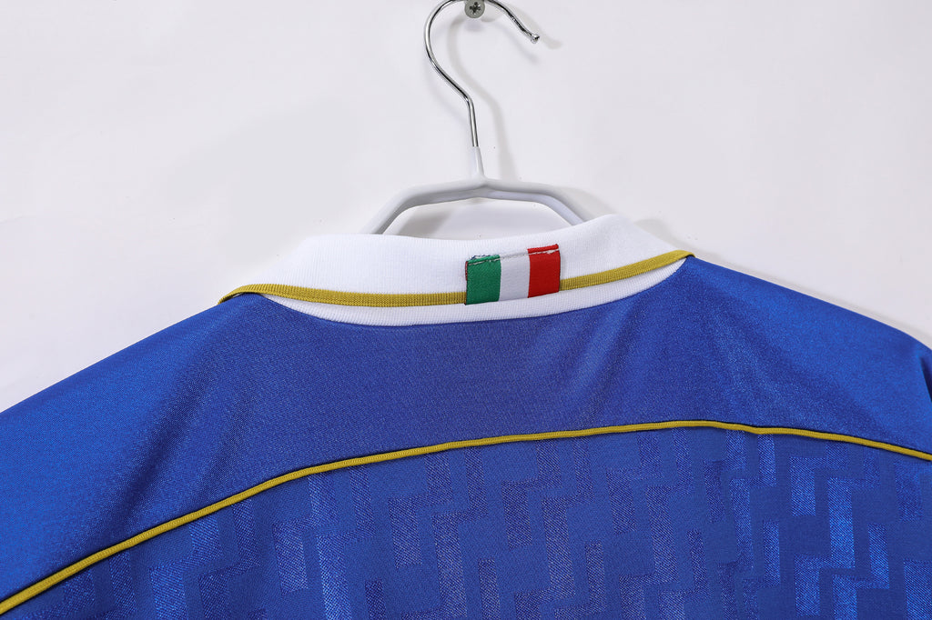 Italia 1995 (Home Kit)