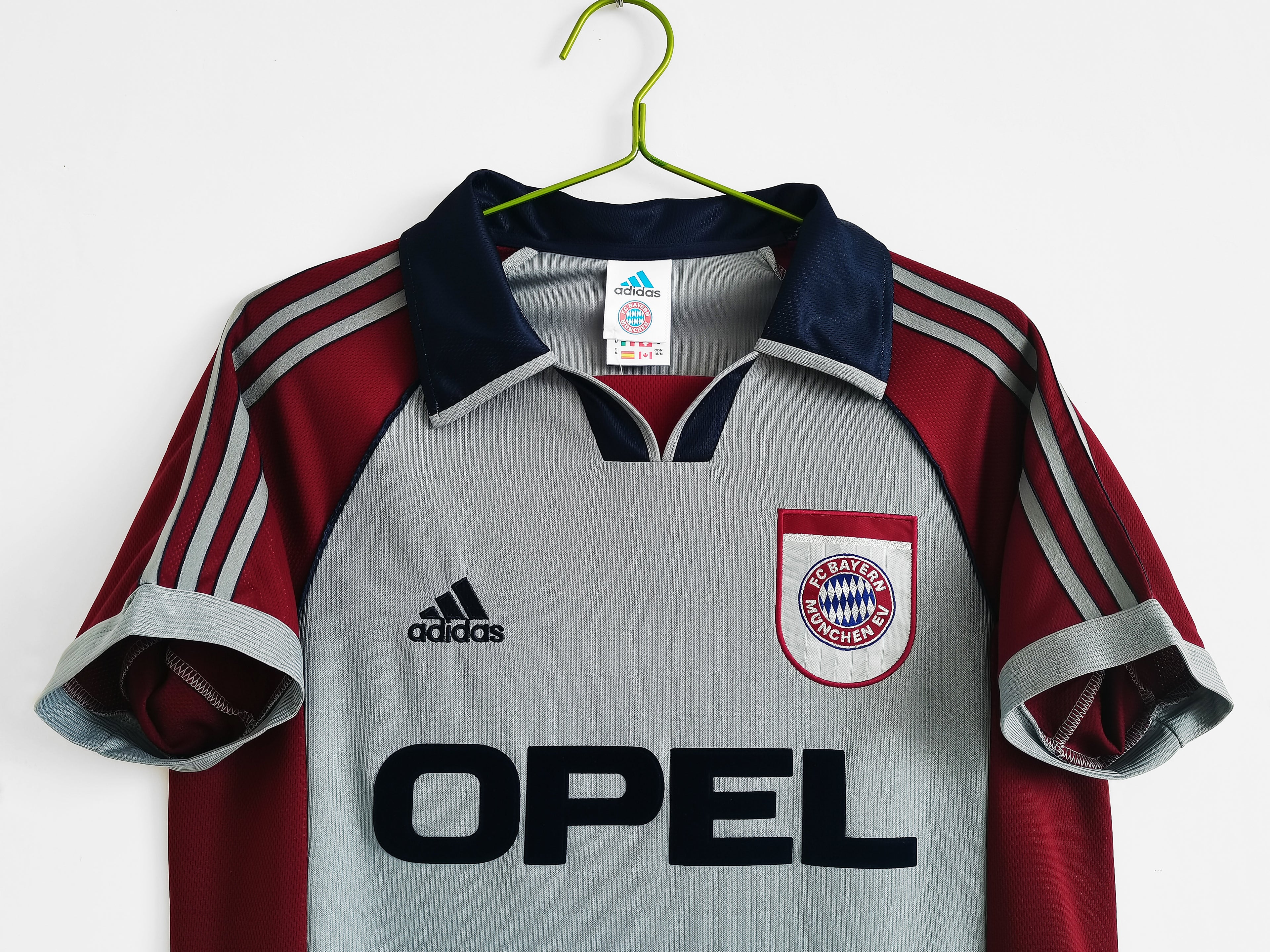 Bayer Munich 1998/99 (Third Kit)