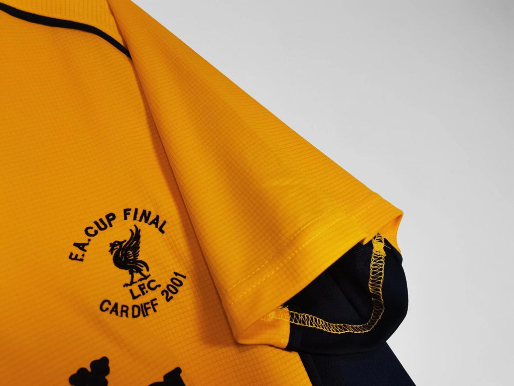 Liverpool 2000/01 (Away Kit)