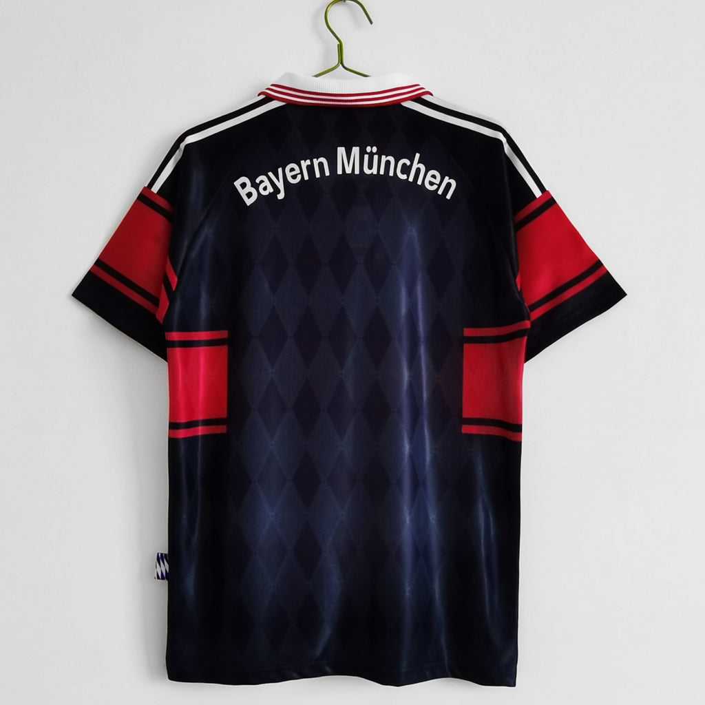 Bayer Munich 1997/99 (Away Kit)