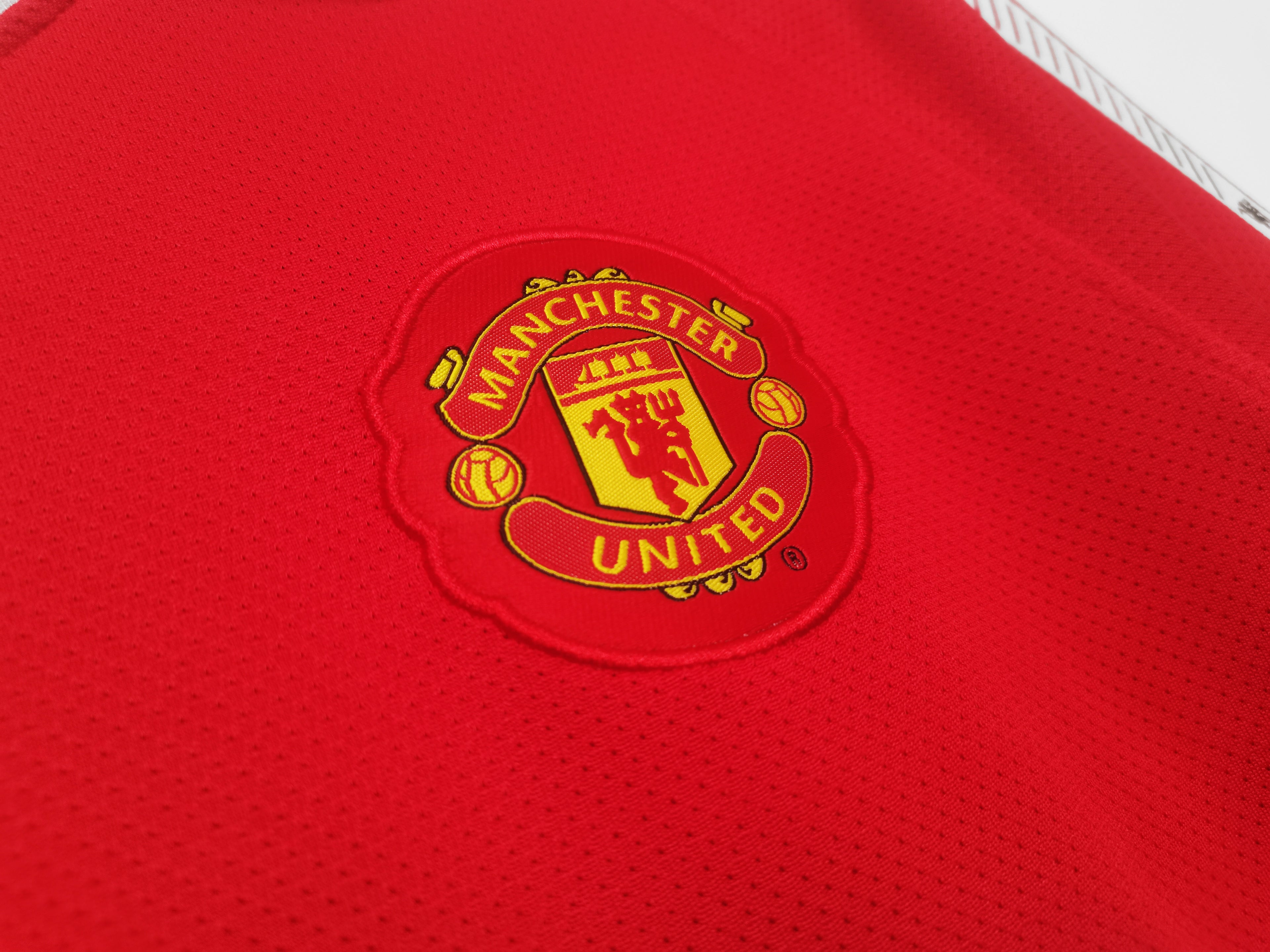 Manchester United 2010/11 (Home Kit - Long Sleeve)