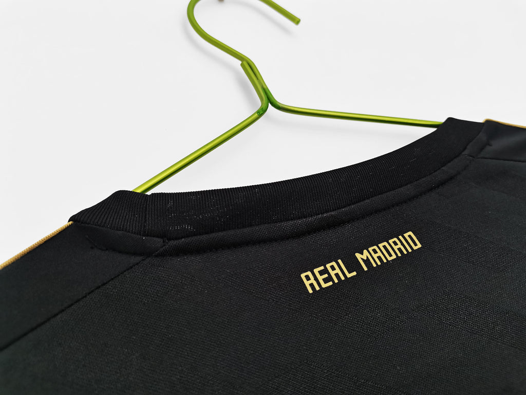 Real Madrid 2011/12 (Away Kit)