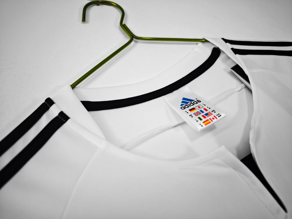 Real Madrid 2003/04 (Home Kit)