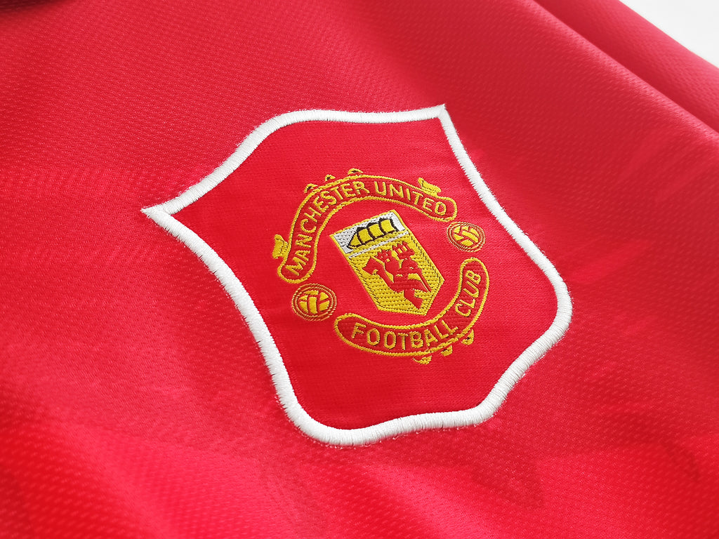 Manchester United 1994/96 (Home Kit)