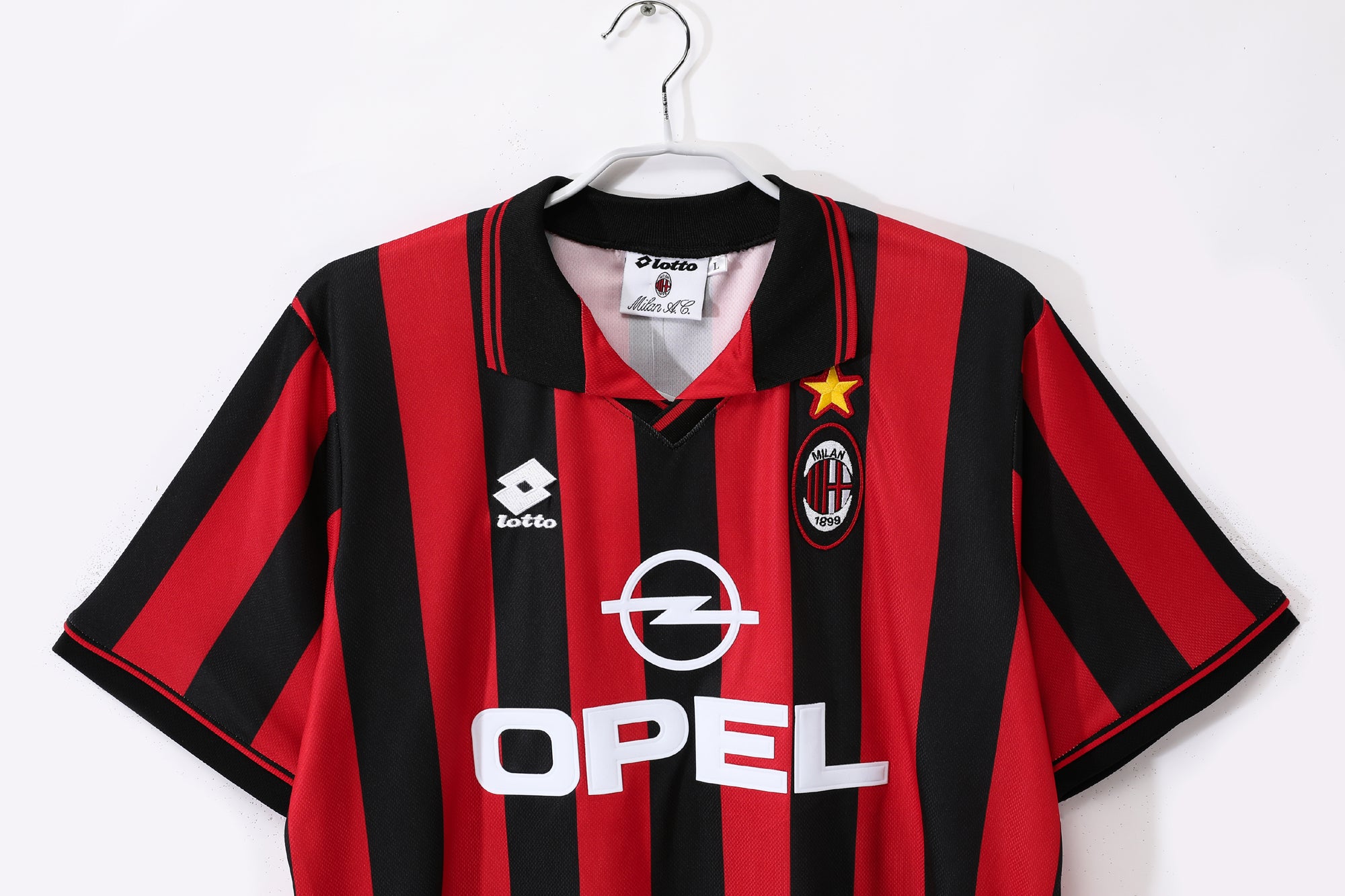 Milan 1996/97 (Home Kit)
